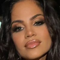 Natti Natasha Nøgen