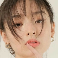 Nayoung Kim Nøgen