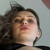 Nelly Giantess Nøgen
