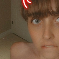 Nera Grace Nøgen