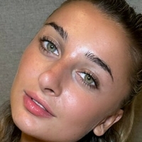 NiamhPerryy Nøgen