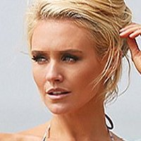 Nicky Whelan Nøgen