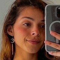 Nicole Brennan Nøgen