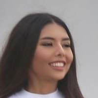 Nicole Esparza Nøgen
