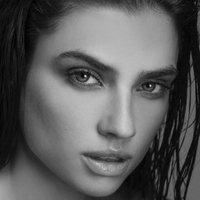 Nicole Harrison Nøgen