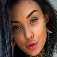 Nika_Kimi Nøgen