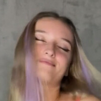 NikiCarrera Nøgen