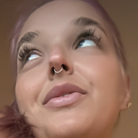 Nikita Suave Nøgen