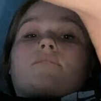 nikkistoespread Nøgen