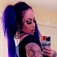 nikkithepiercer Nøgen
