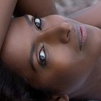Nirmala Fernandes Nøgen