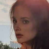 Noemi Kovacs Nøgen