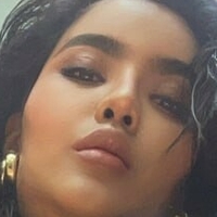 Noey Yanisa Nøgen
