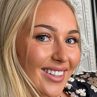 Nora Davis Nøgen
