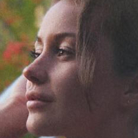 Olga Katysheva Nøgen