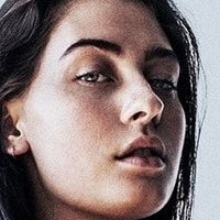 Olivia Norella Nøgen