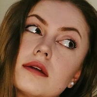Olivia Tucker Nøgen