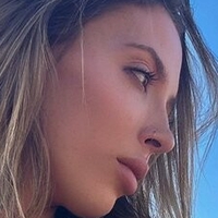 oliviasysak Nøgen