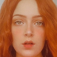 Oriana Leal Nøgen