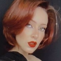 Oriana Valentine Nøgen