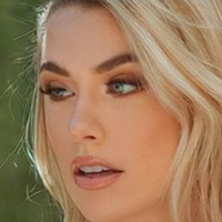 Paige Lorentzen Nøgen