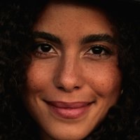 Parisa Fitz-Henley Nøgen
