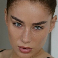 Pauline Pastel Nøgen