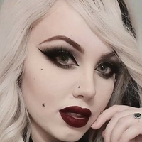 Paytan Brien Nøgen