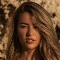Penny Edwards Nøgen