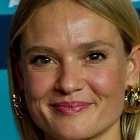 Pia Stutzenstein Nøgen