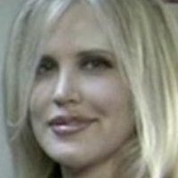 Priscilla Jones Nøgen