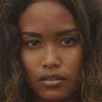 Putri Nøgen