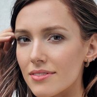 Rainee Blake Nøgen