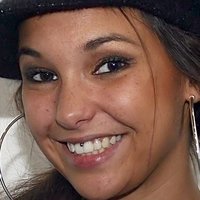 Rania Zeriri Nøgen