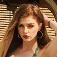 Raven Walton Nøgen
