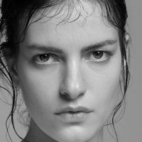 Rebecca Gobbi Nøgen