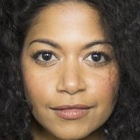 Rebecca Naomi Jones Nøgen