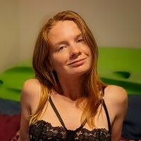 Red Lily Rose Nøgen