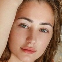 Rene Soleil Nøgen