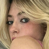 rileymaetwo Nøgen