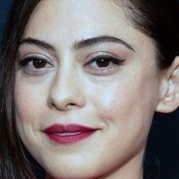 Rosa Salazar Nøgen