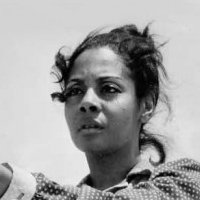 Rosalind Miles Nøgen