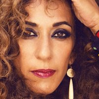 Rosario Flores Nøgen
