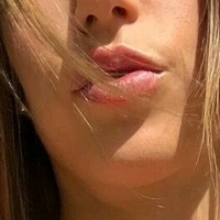 Rosie Arna Nøgen