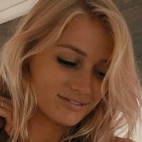 RosieVan Nøgen