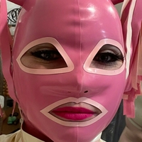 rubberangeldoll Nøgen