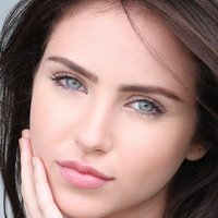 Ryan Newman Nøgen