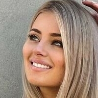 sabrinawuurm Nøgen