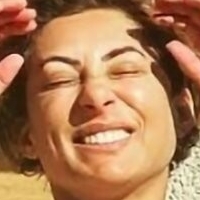 Saira Khan Nøgen