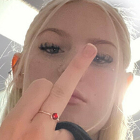 Samantha Michale Nøgen